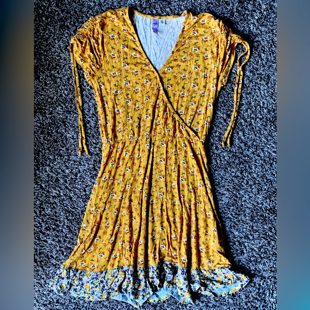 Floral V-neck Dress